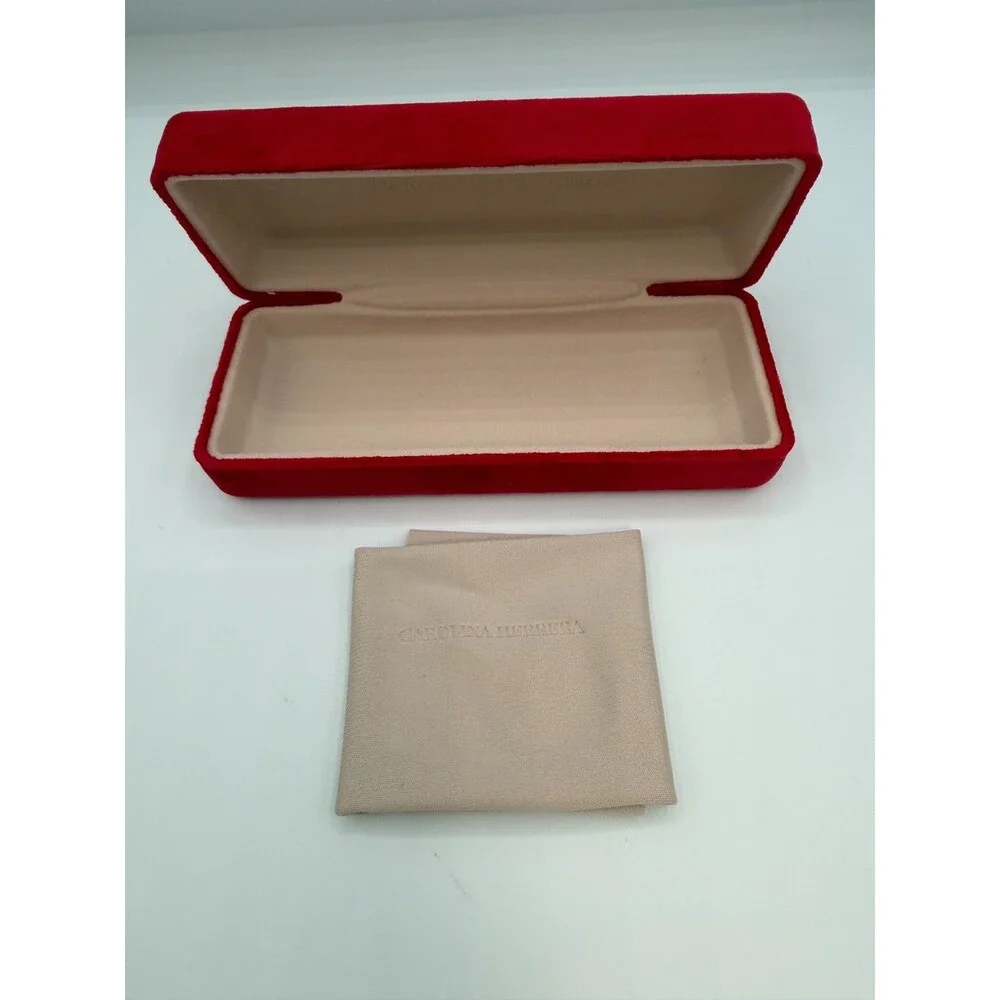 Carolina Herrera Red Magnetic Eyeglasses Case Fuzzy w Cleaning Cloth Container